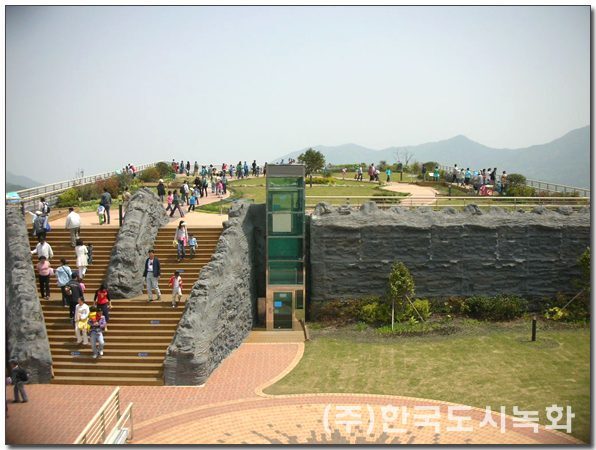 고성공룡엑스포 주제관 옥상정원 시공 전경 4