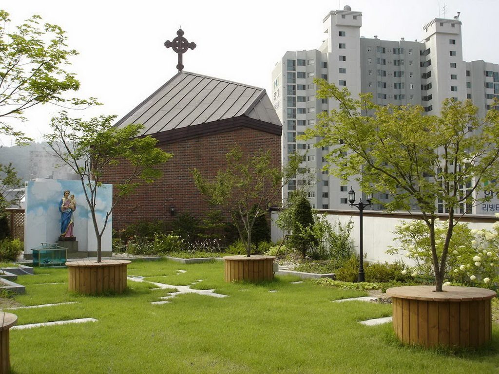 성비오성당 옥상녹화 옥상정원 전경 (서울 서초구)