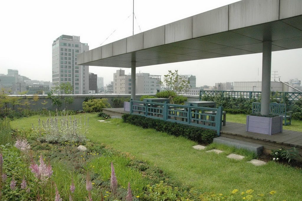 좋은생각빌딩 옥상 하늘정원 전경 (서울 마포구)