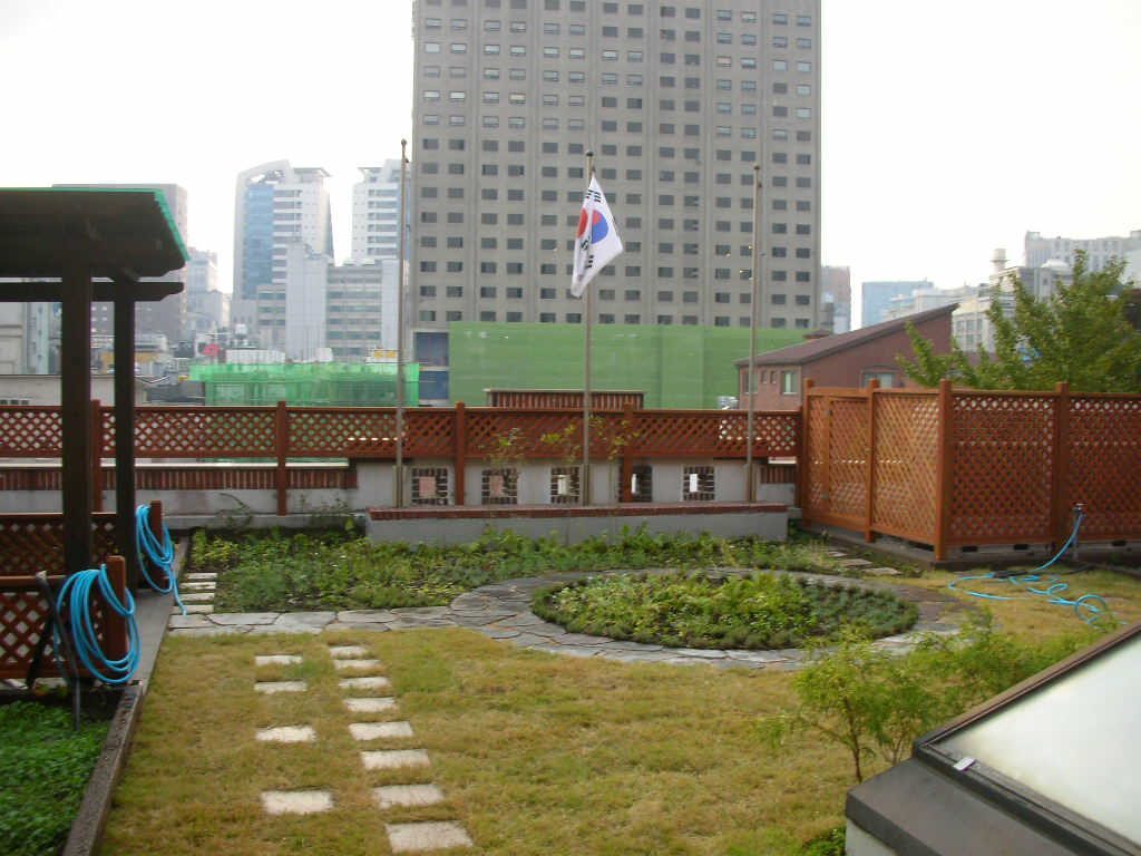계성여고 옥상녹화와 학생 벽화 (서울 중구)