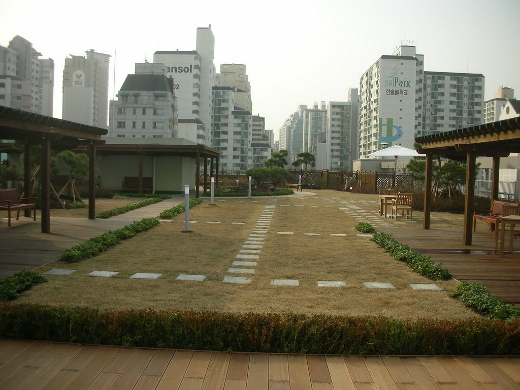 강남구청 옥상 휴게 공간 (서울 강남구)