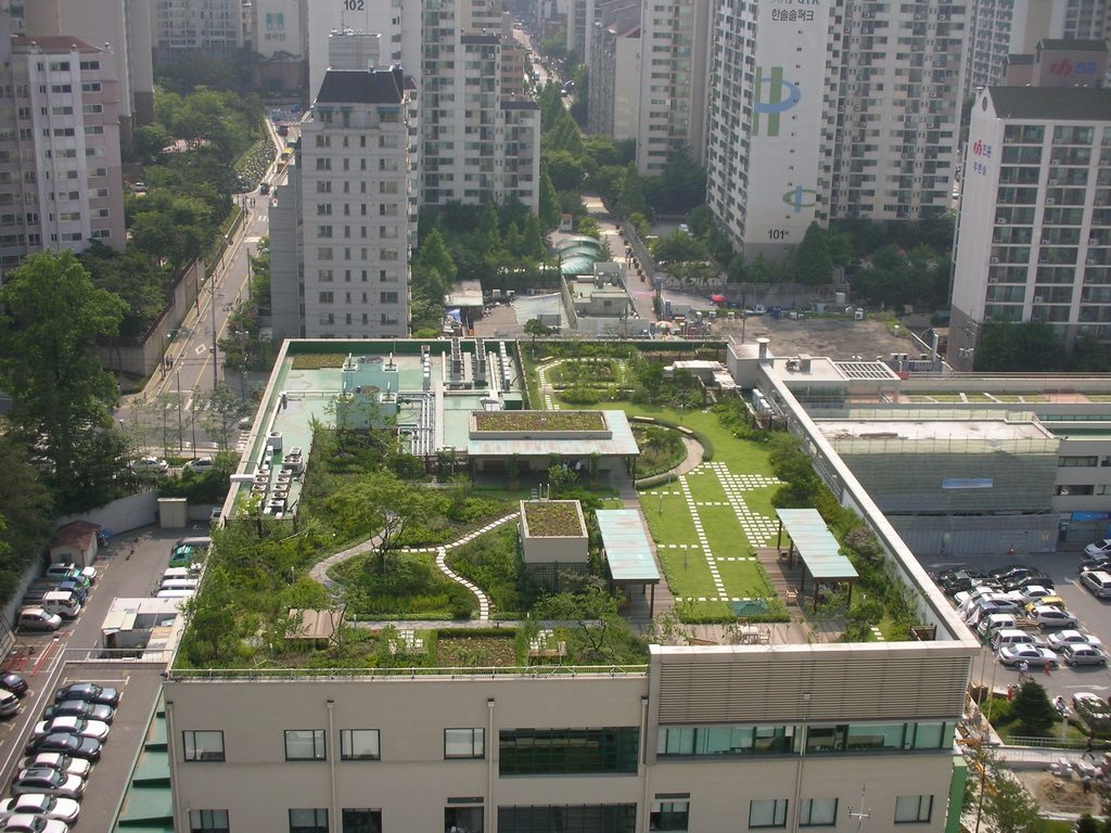 강남구청사 옥상공원 봄 경관 (서울 강남구)
