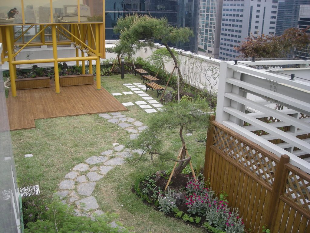 A-TOWER 옥상녹화 도심 전망 (서울 강남구)