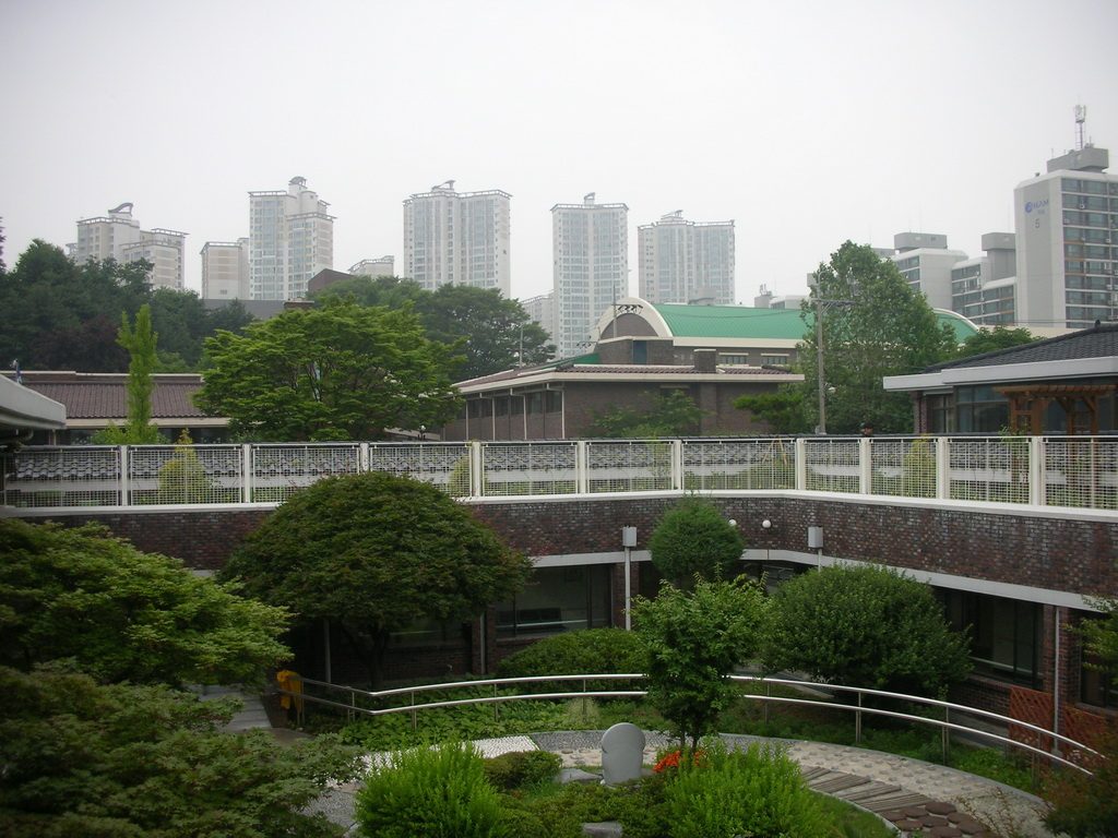 서울시 장애인종합복지관 옥상녹화 전경 (서울 강동구)