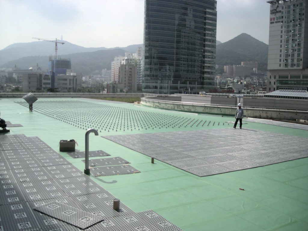 부산시청사 옥상 유니트 설치 작업 (부산 연제구)