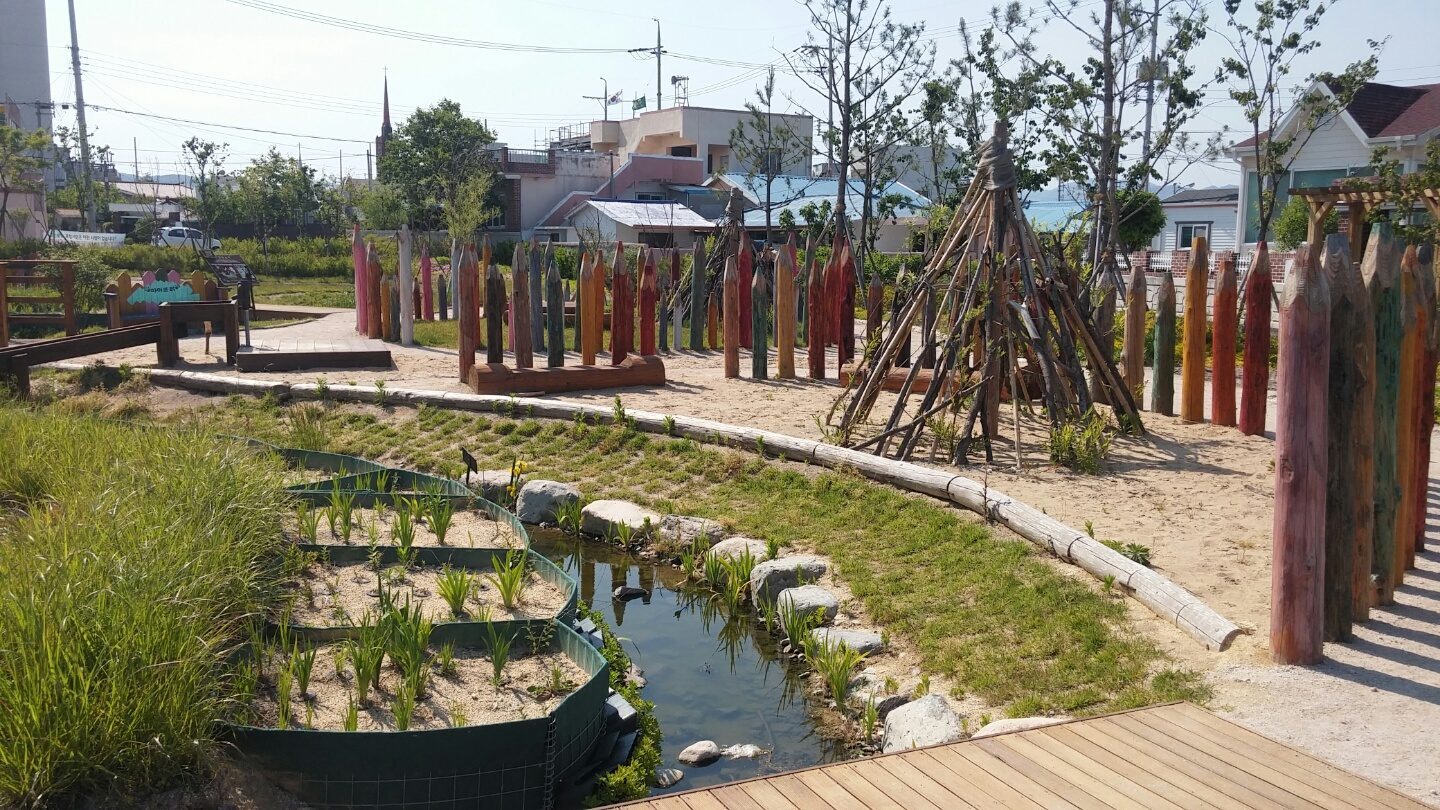 포항 생태놀이터 식재와 놀이 요소 (경북 포항시)