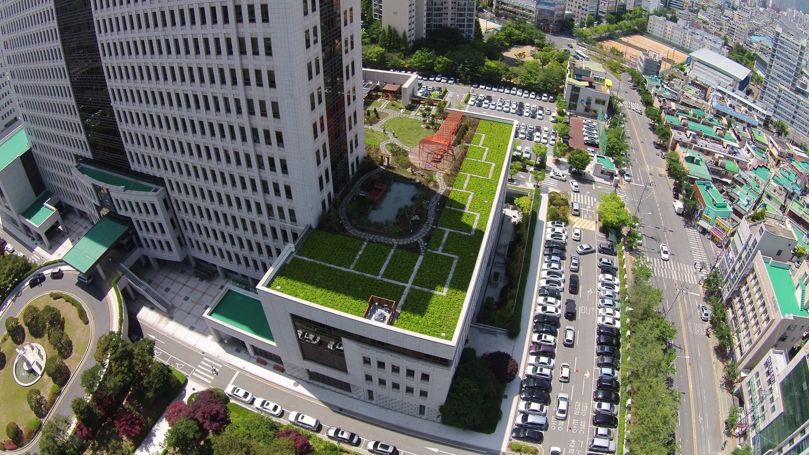 부산고등법원 옥상녹화 전경 (부산 연제구)